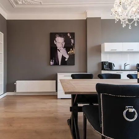 Appartamento Short Group Rijksmuseum View Serviced