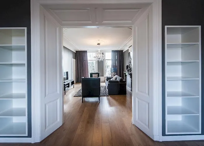 Апартаменты Short Group Rijksmuseum View Serviced Амстердам