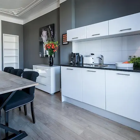 Short Group Rijksmuseum View Serviced 公寓